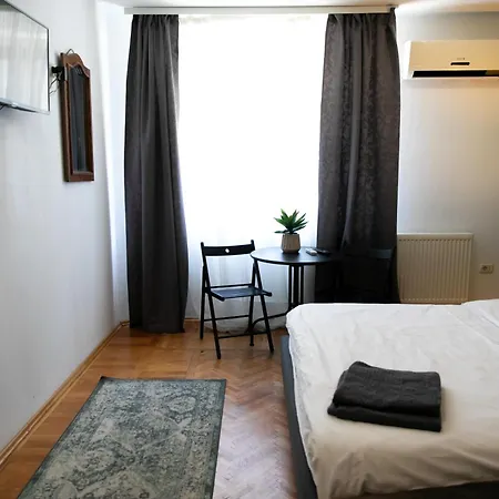 Appartamento Low Cost Studio Bucarest