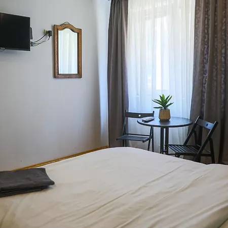 Low Cost Studio * Bukarest